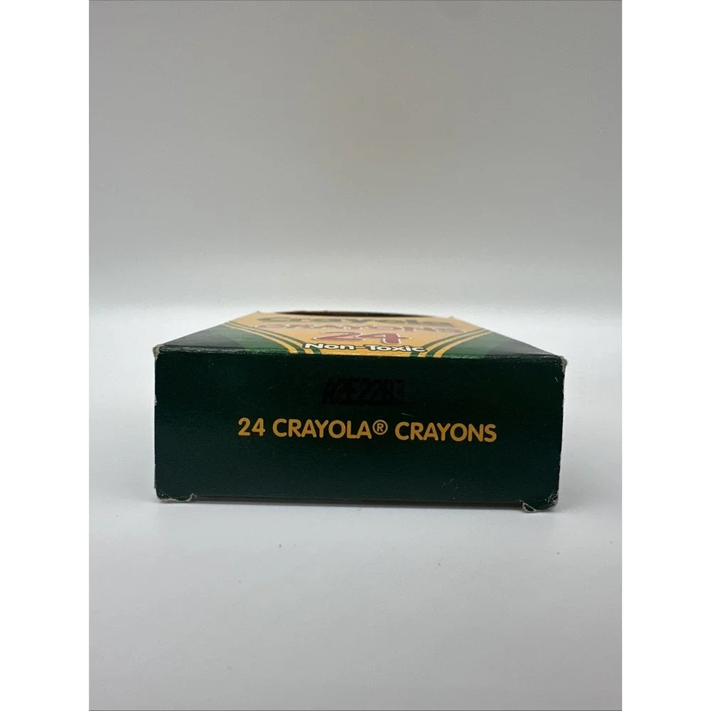Vintage 1999 Crayola 24 Pack Crayons Binney & Smith Complete With Box USA